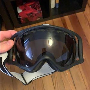Oakley black tinted ski goggles